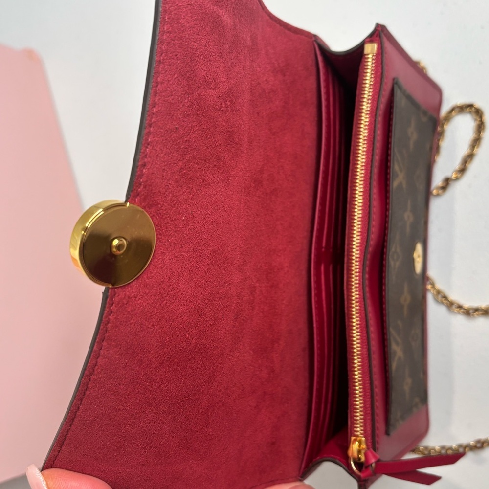 Louis Vuitton FLORE Brown and Pink Chain Wallet - Picture 5 of 12